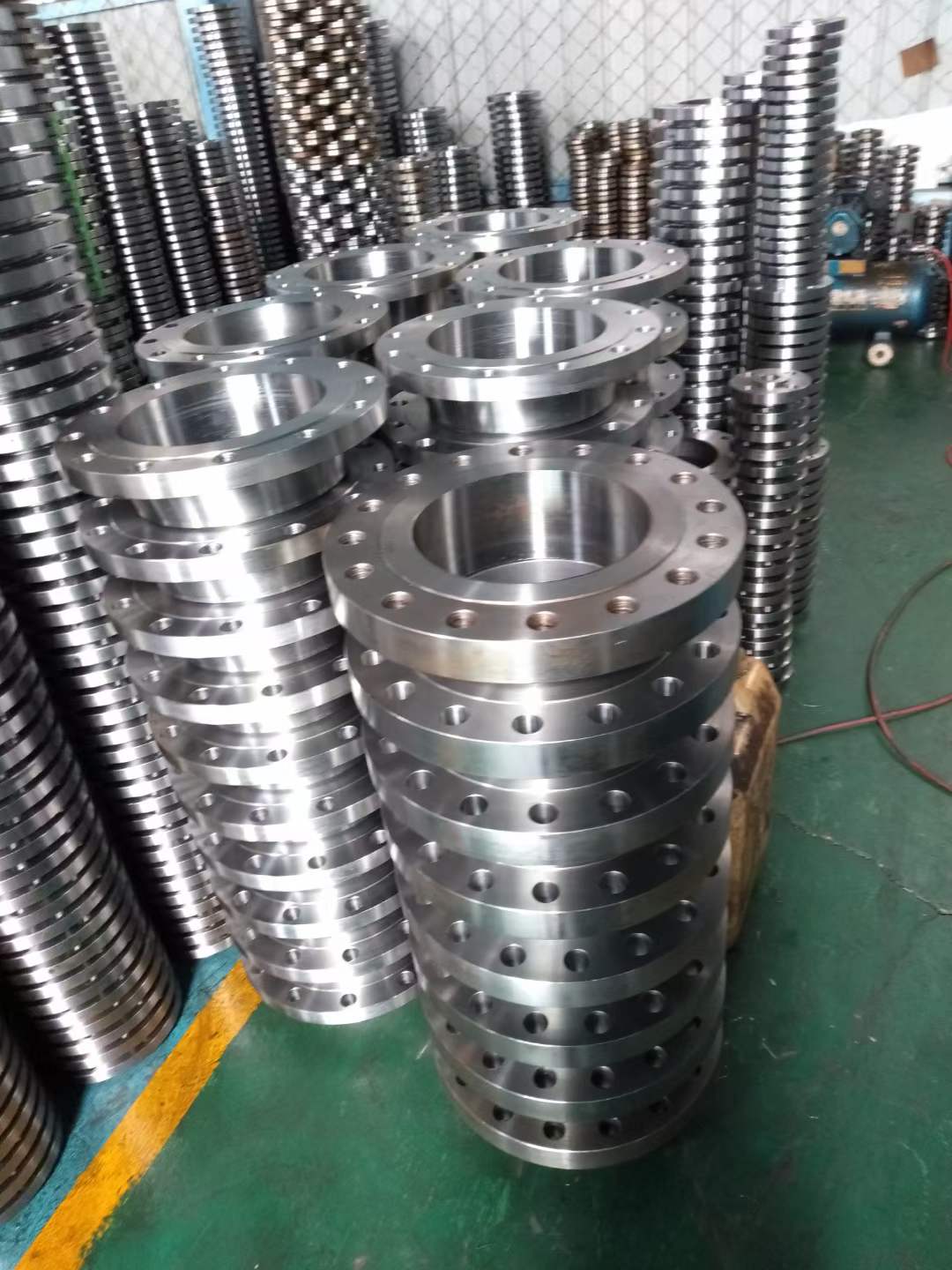 南京市自蔓延陶瓷耐磨弯头法兰 - 哪里好